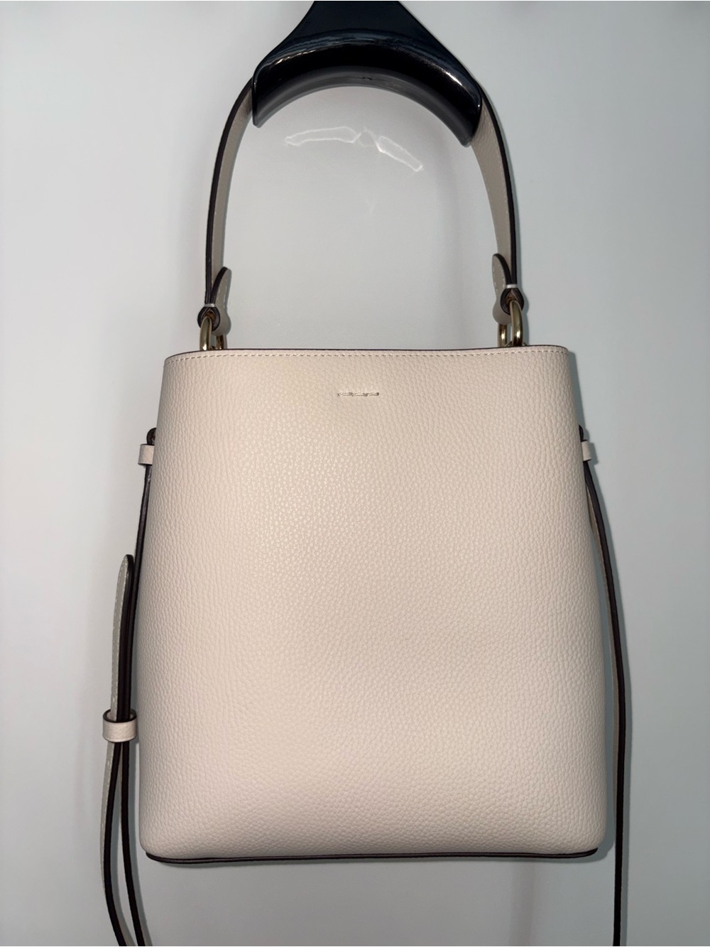 Coach Bucket Bag with Wallet & Wristlet in Chalk - Picture 4 of 16